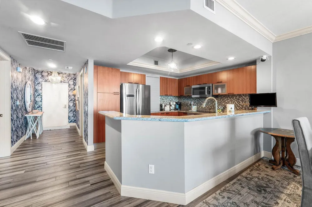 2650 Lake Shore Drive #2102 Riviera Beach, FL 33404
