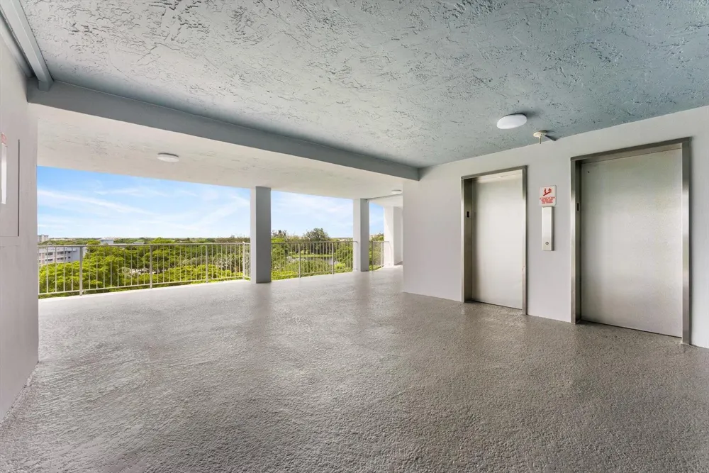 3051 Course Drive #909 Pompano Beach, FL 33069