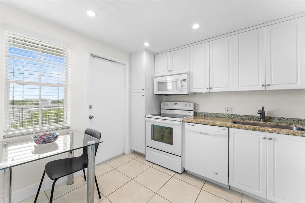 3051 Course Drive #909 Pompano Beach, FL 33069