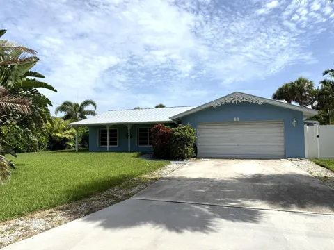 1916 Coconut Drive