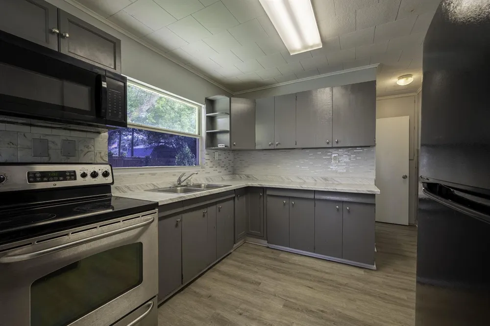 5136 Studio Drive Zephyrhills, FL 33542