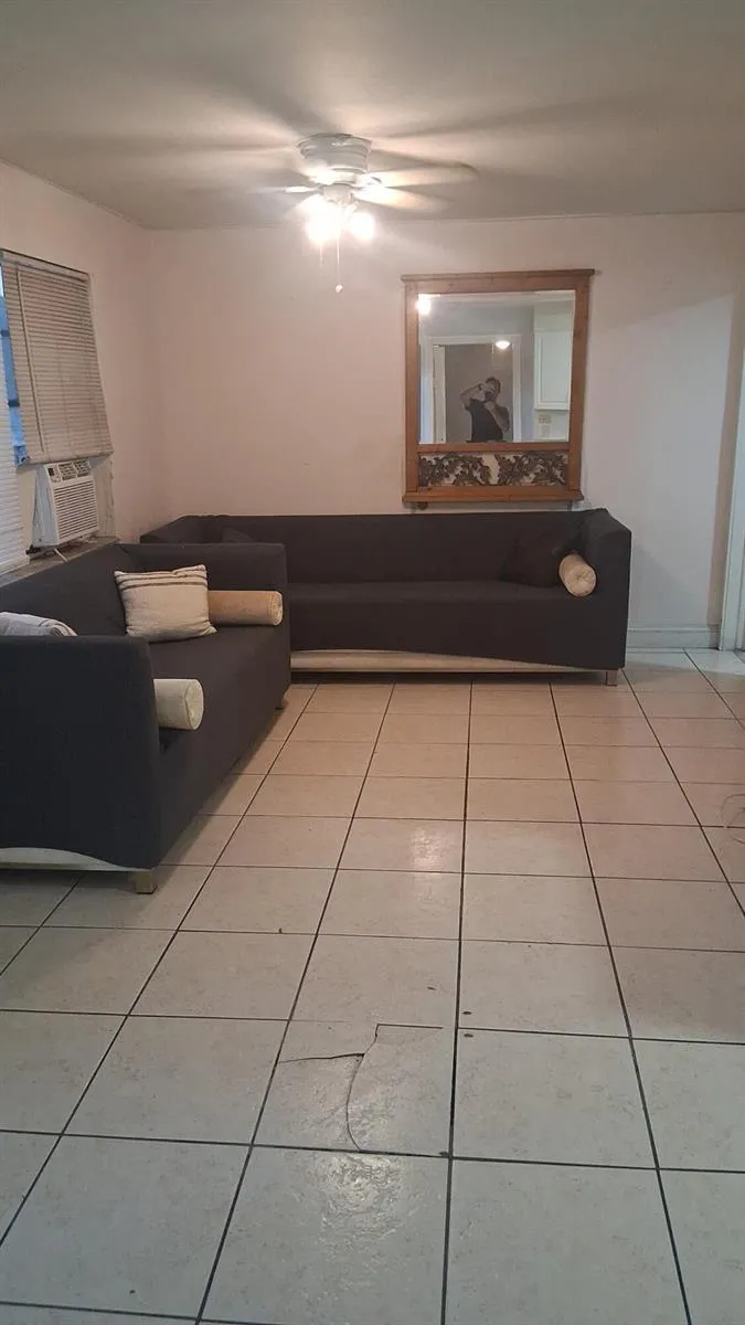 898 NE 39TH STREET #2 Oakland Park, FL 33334