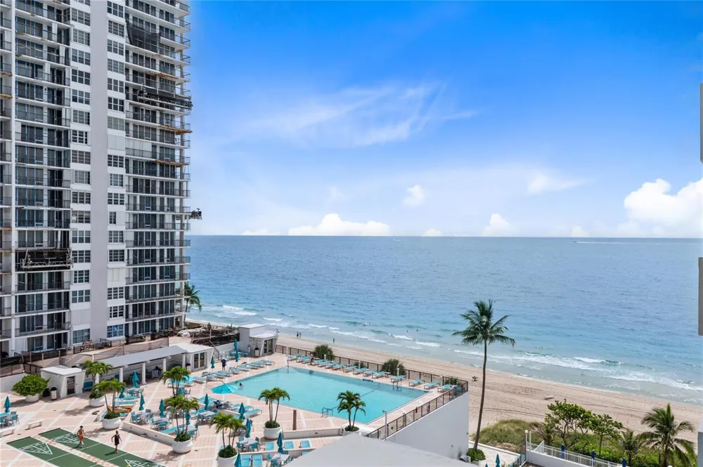 4250 GALT OCEAN DRIVE #8L Fort Lauderdale, FL 33308