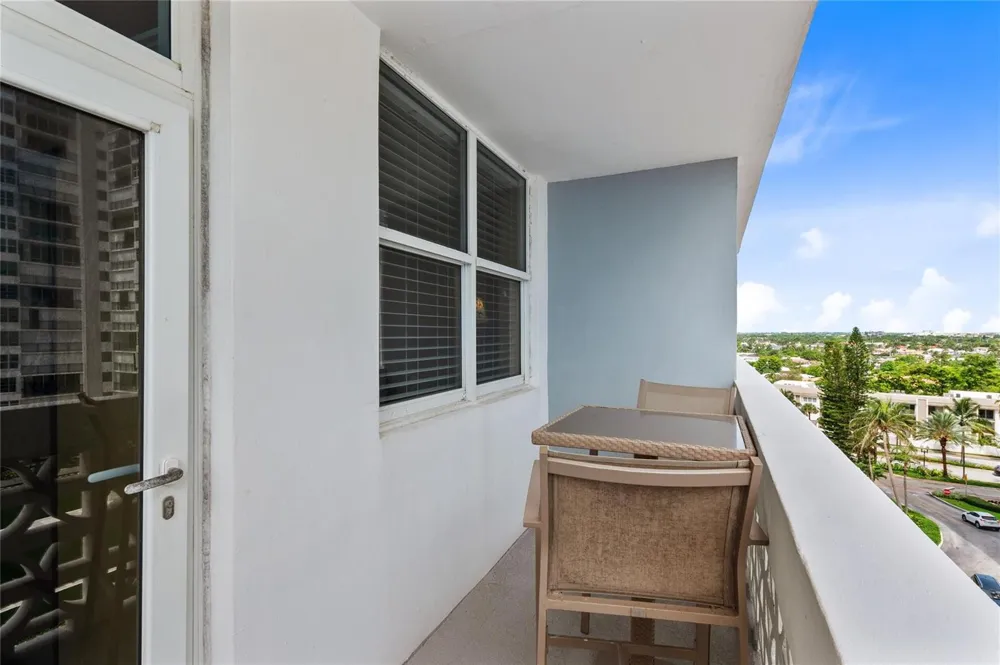 4250 GALT OCEAN DRIVE #8L Fort Lauderdale, FL 33308