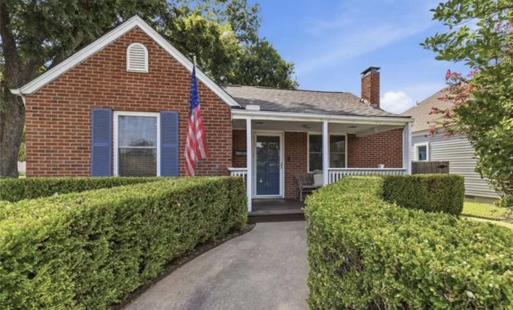 1348 S College Avenue Tulsa, OK 74104