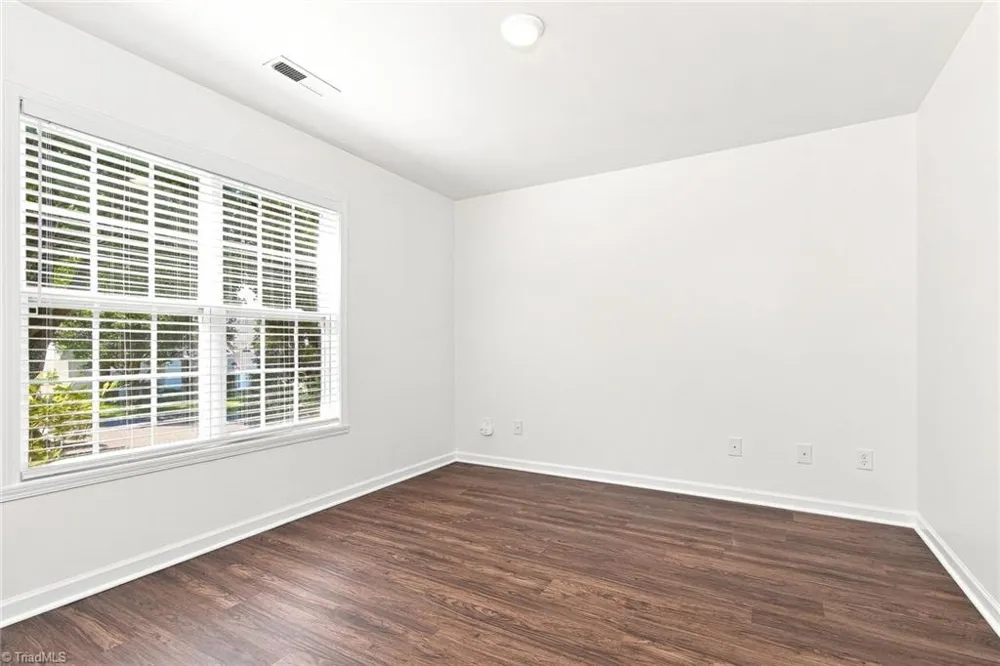 5117 Oakhurst Park Court Kernersville, NC 27284