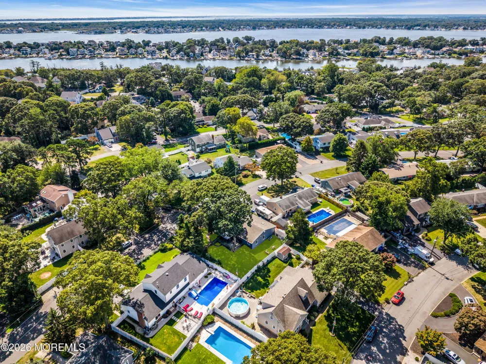 594 Robinhood Road Brick, NJ 08724