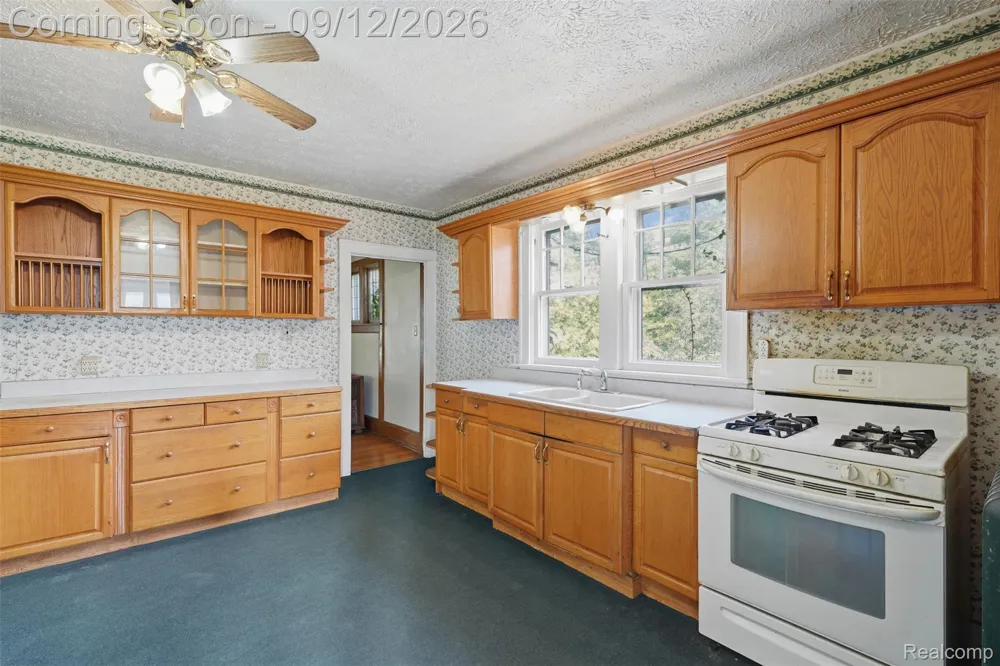 19701 Karr Road Sumpter Township, MI 48111