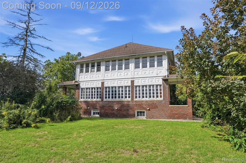 19701 Karr Road Sumpter Township, MI 48111