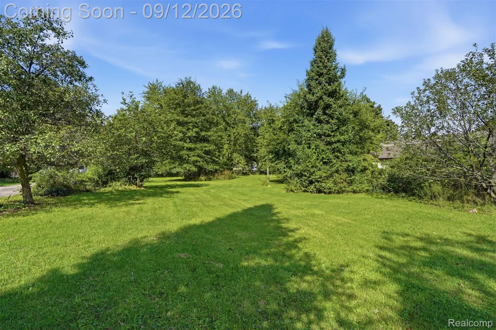 19701 Karr Road Sumpter Township, MI 48111