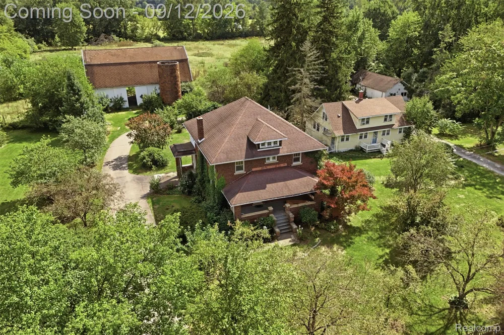 19701 Karr Road Sumpter Township, MI 48111