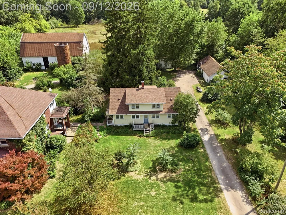19701 Karr Road Sumpter Township, MI 48111