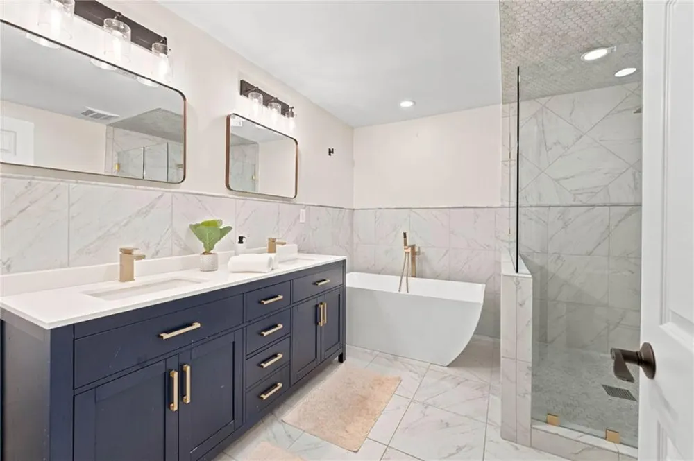 8 Ivy Ridge NE Atlanta, GA 30342