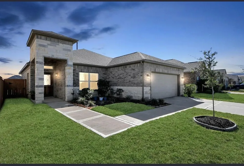 19834 Capri Shores Lane Hockley, TX 77447