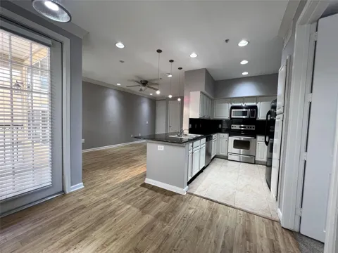 7575 Kirby Drive #3101