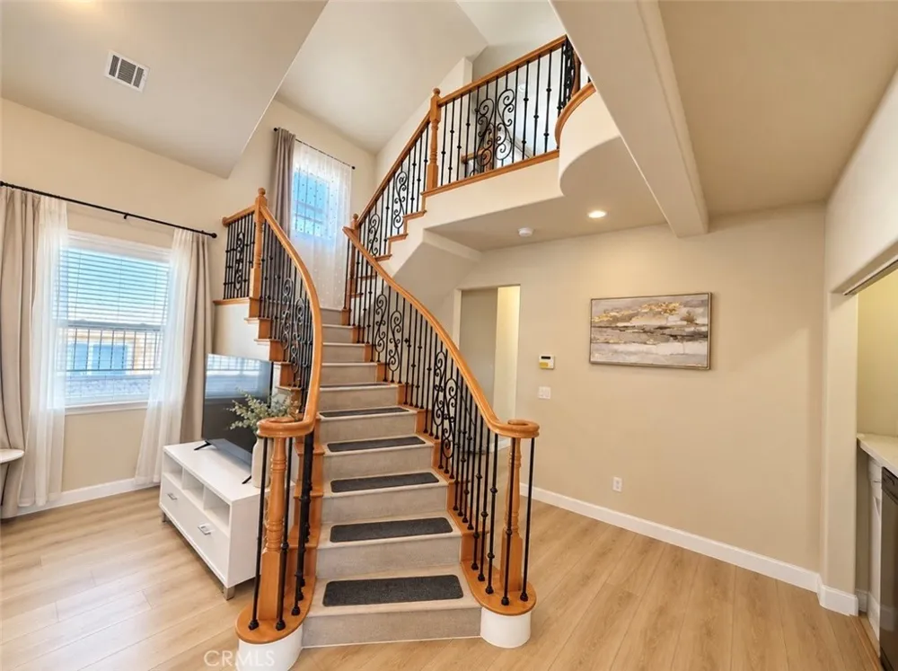 468 S Alhambra Avenue Monterey Park, CA 91755