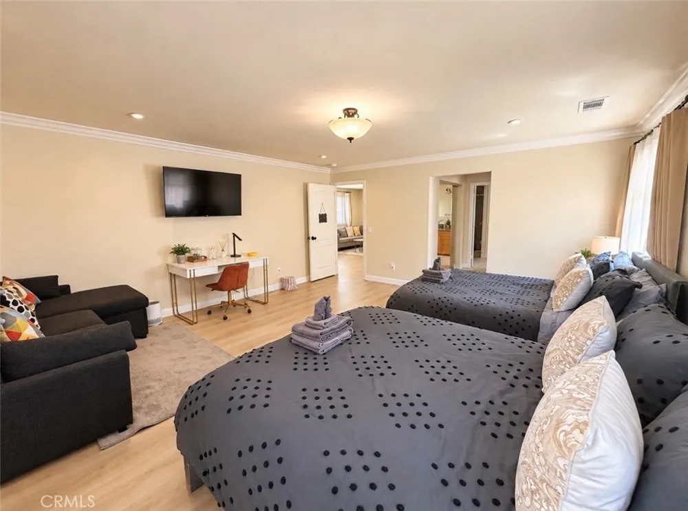 468 S Alhambra Avenue Monterey Park, CA 91755