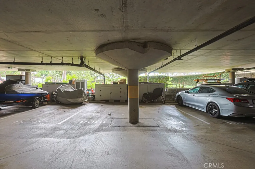 9322 Marina Pacifica Long Beach, CA 90803