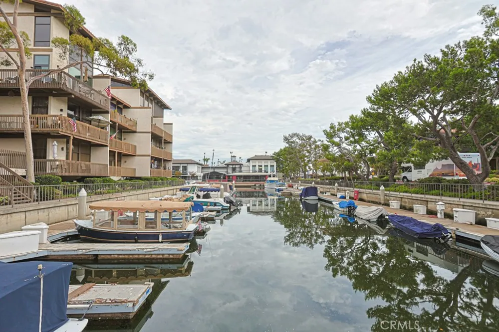 9322 Marina Pacifica Long Beach, CA 90803