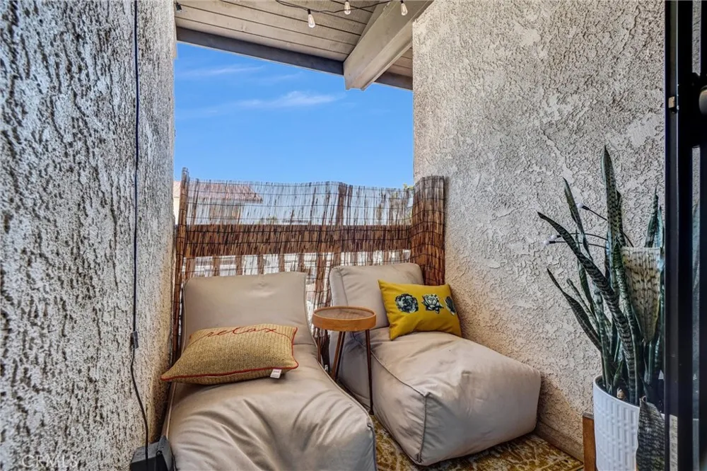 9322 Marina Pacifica Long Beach, CA 90803