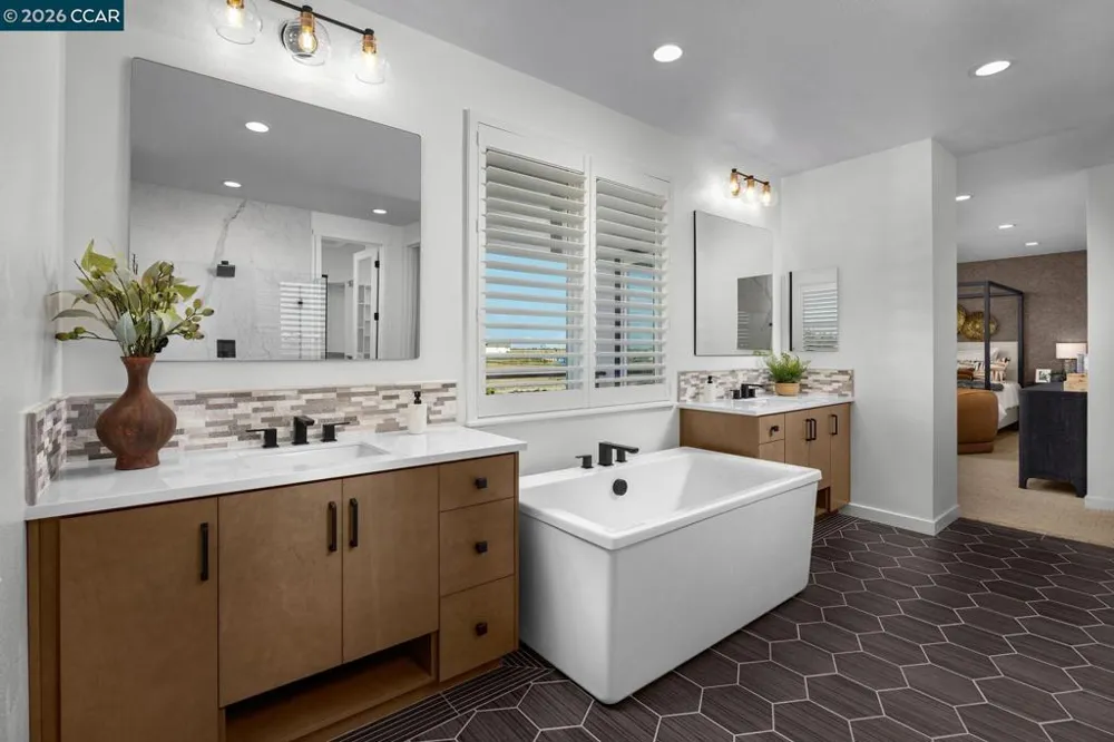 3653 Darnoch Ave. Lathrop, CA 95330