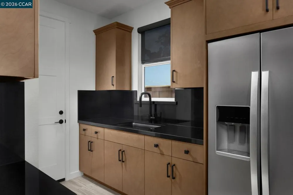 3653 Darnoch Ave. Lathrop, CA 95330