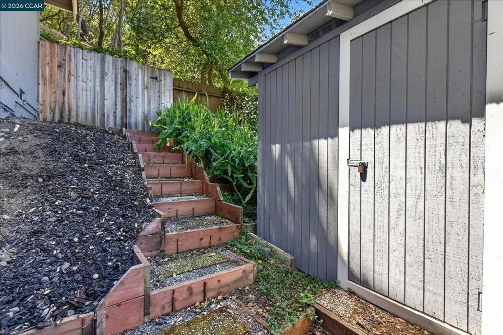 499 Silverado Dr Lafayette, CA 94549