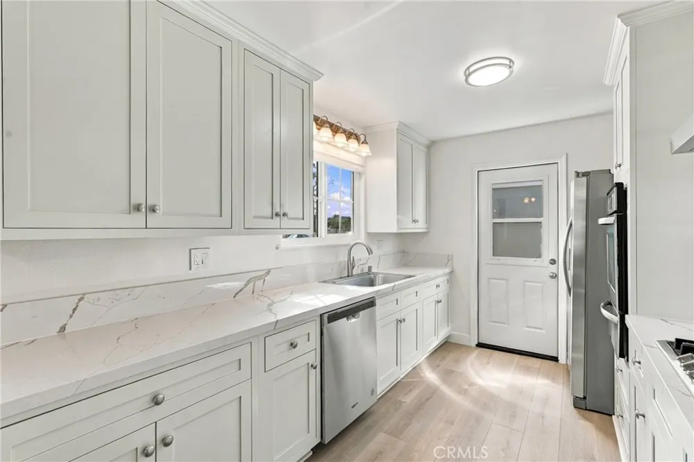 104 Yorktown Costa Mesa, CA 92626