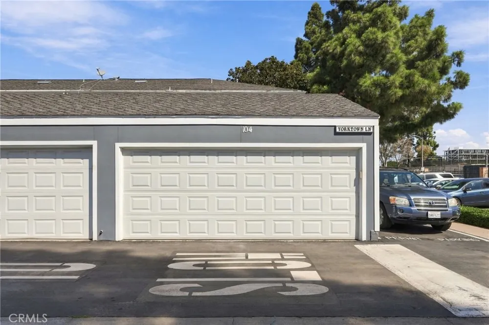 104 Yorktown Costa Mesa, CA 92626