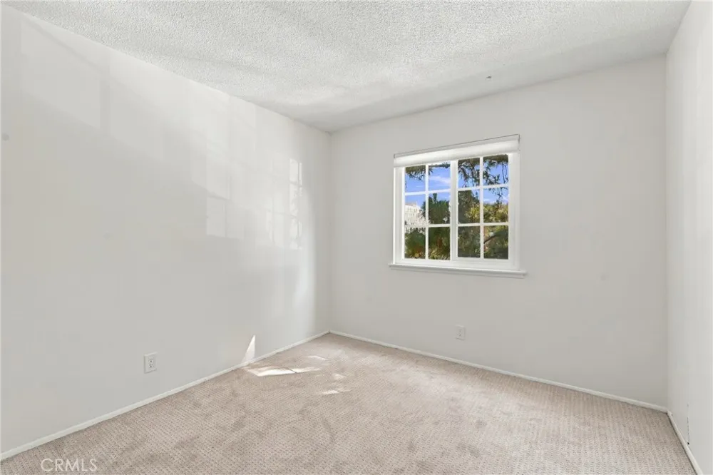 104 Yorktown Costa Mesa, CA 92626