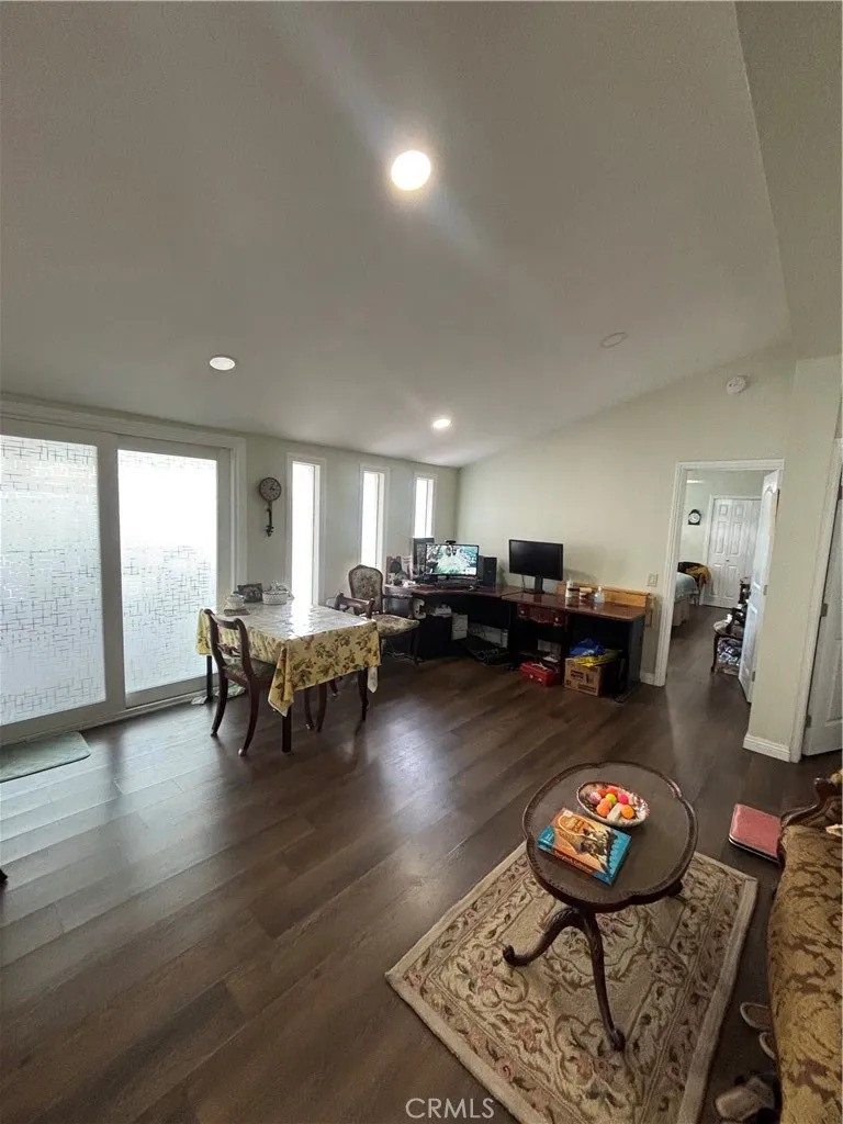 2601 E Victoria Street #466 Rancho Dominguez, CA 90220