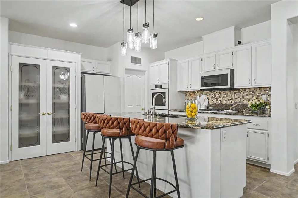 33948 Impatien Place Murrieta, CA 92563