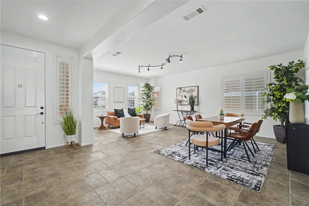 33948 Impatien Place Murrieta, CA 92563