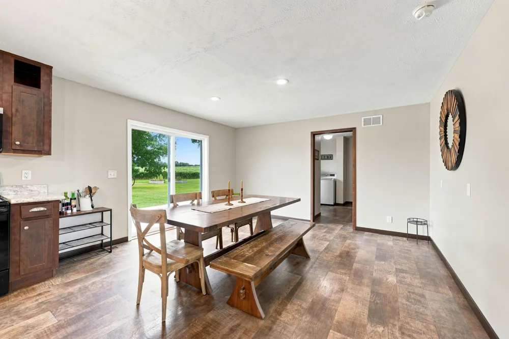 6048 Territorial Road Benton Harbor, MI 49022