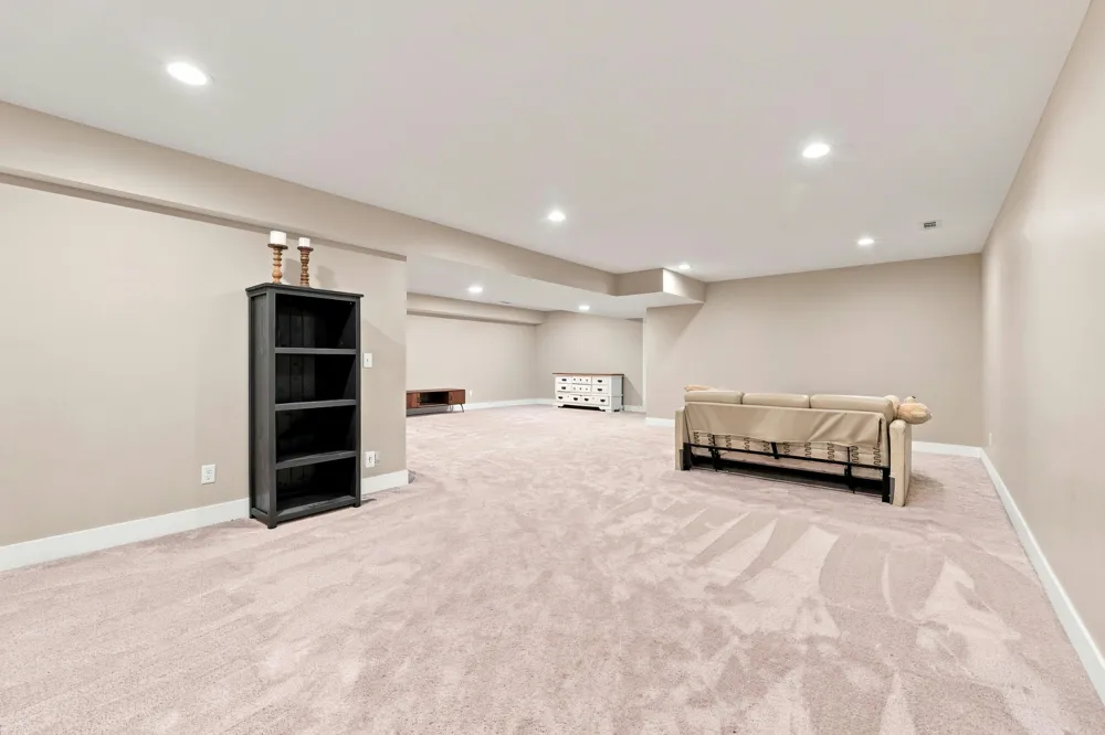 6048 Territorial Road Benton Harbor, MI 49022