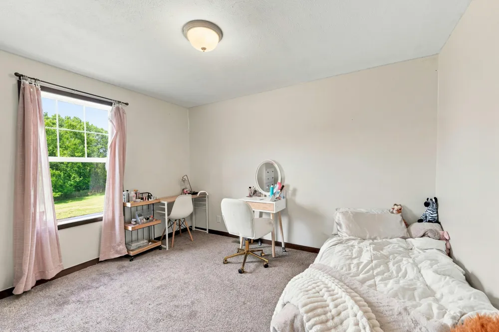 6048 Territorial Road Benton Harbor, MI 49022