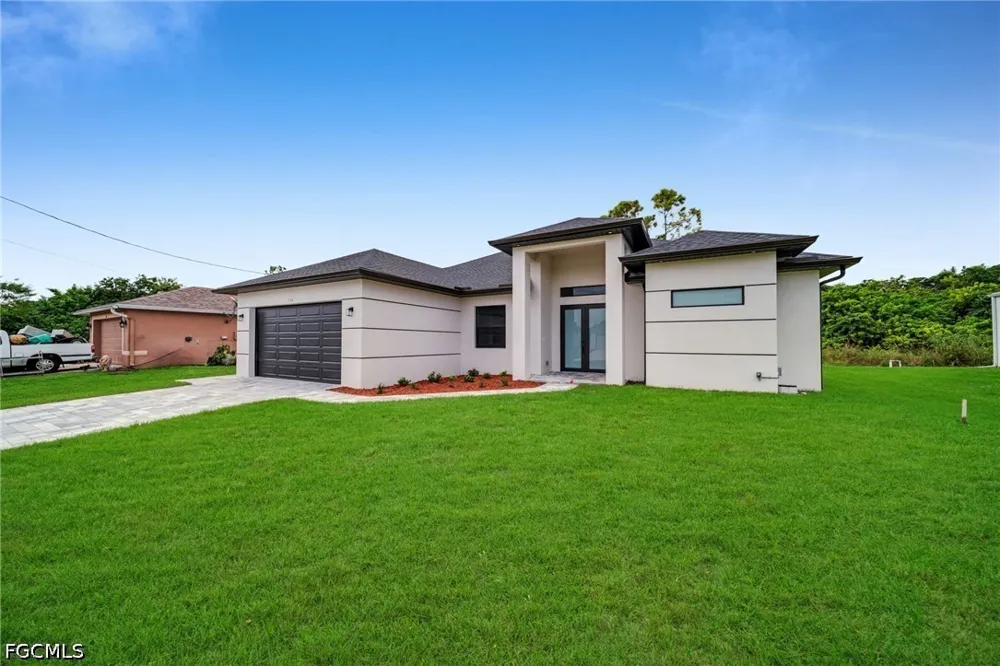 Chestnut Street E Lehigh Acres, FL 33974