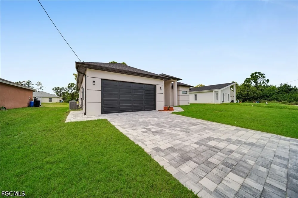 Chestnut Street E Lehigh Acres, FL 33974