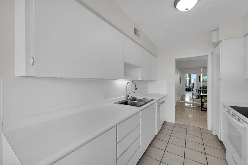 3400 OCEAN AVENUE #1605 Singer Island, FL 33404