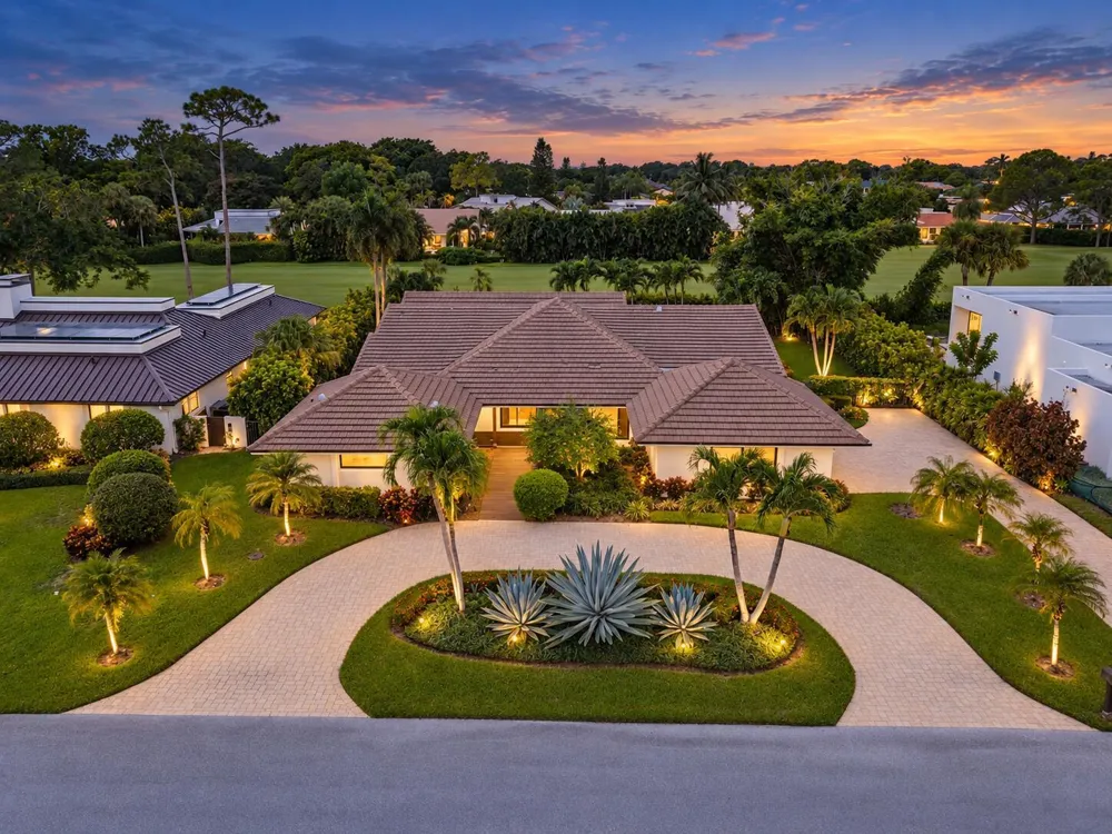 4668 Wildewood Drive Delray Beach, FL 33445