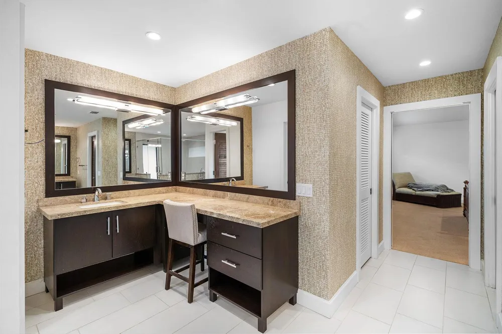 4668 Wildewood Drive Delray Beach, FL 33445