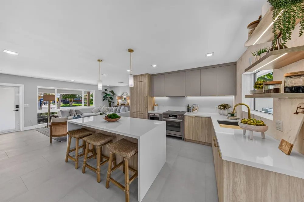 259 SE 4TH AVENUE Pompano Beach, FL 33060