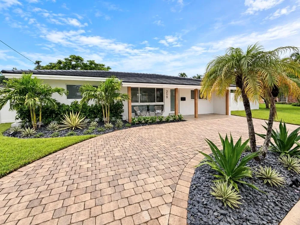 259 SE 4TH AVENUE Pompano Beach, FL 33060