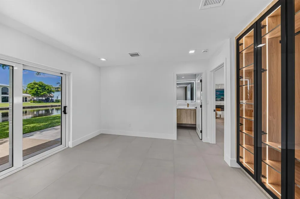 259 SE 4TH AVENUE Pompano Beach, FL 33060