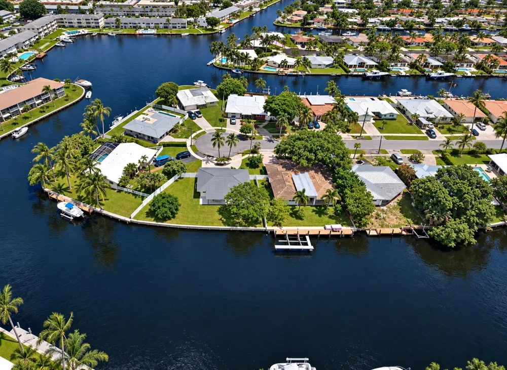 259 SE 4TH AVENUE Pompano Beach, FL 33060