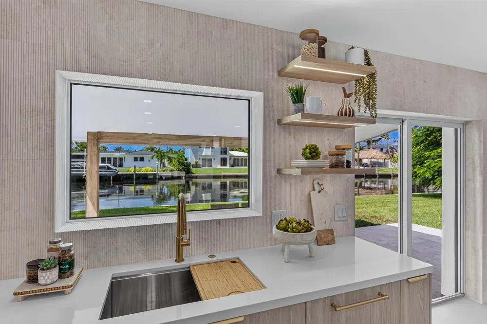 259 SE 4TH AVENUE Pompano Beach, FL 33060