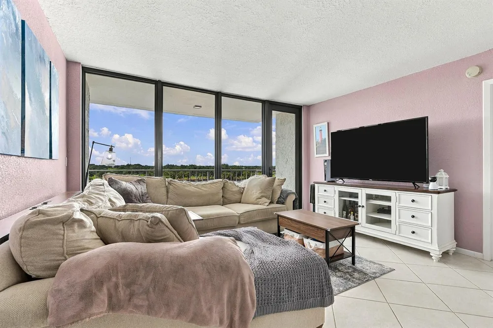 336 Golfview Road #Unit 519 North Palm Beach, FL 33408
