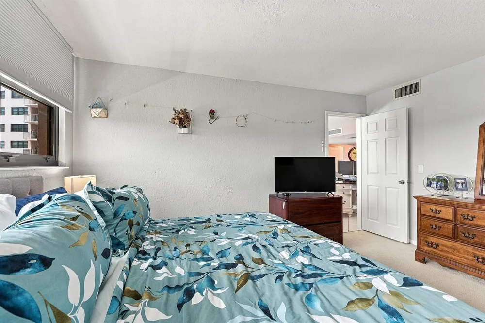 336 Golfview Road #Unit 519 North Palm Beach, FL 33408