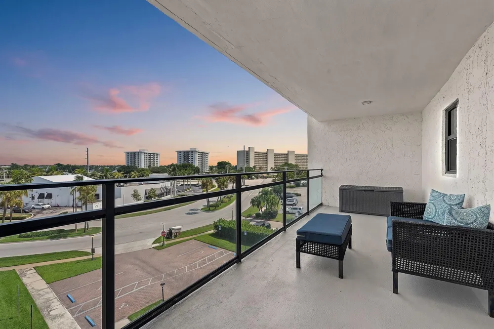 336 Golfview Road #Unit 519 North Palm Beach, FL 33408