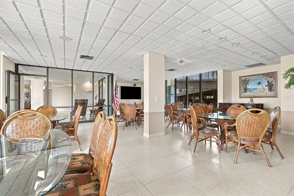 336 Golfview Road #Unit 519 North Palm Beach, FL 33408